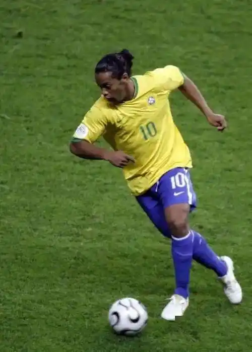 保持高昂的 保持高昂的