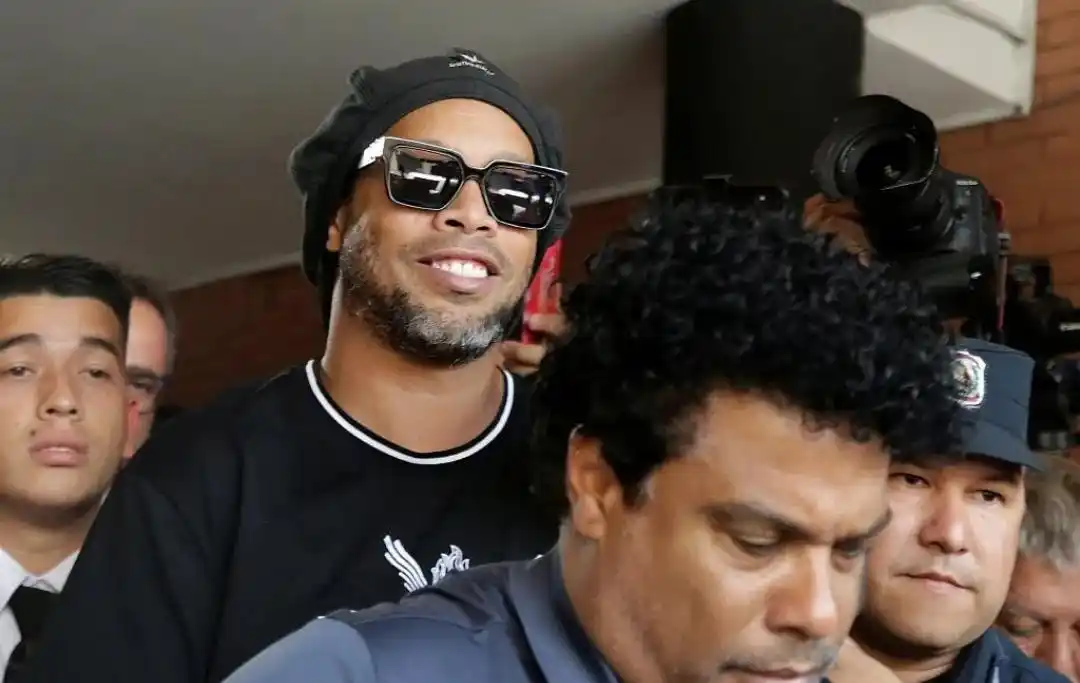 术出色且年 术出色且年